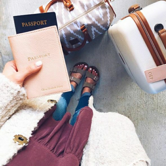 Voyage long courrier tenue pour l avion vol passport