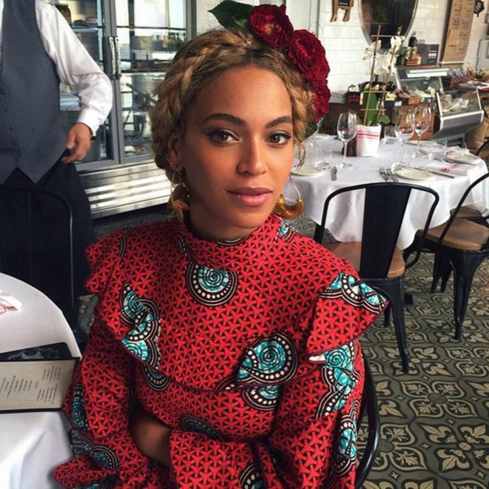 Le modele robe pagne mode africaine moderne Beyoncé