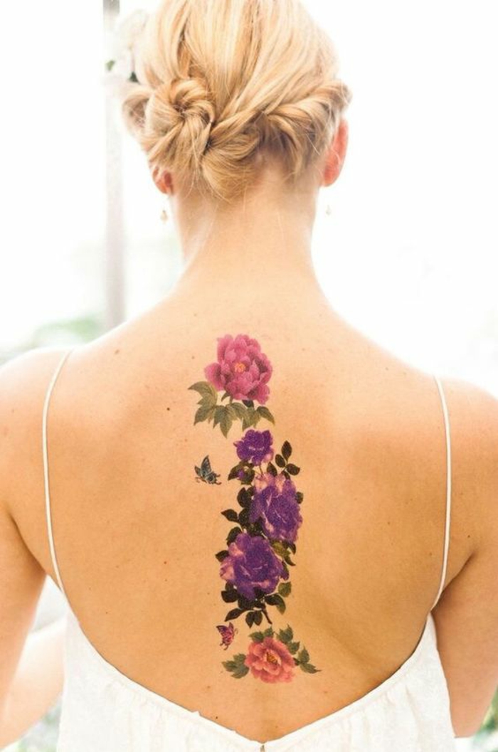 Formidable tatouage fleur epaule photo femme belle fleurs 