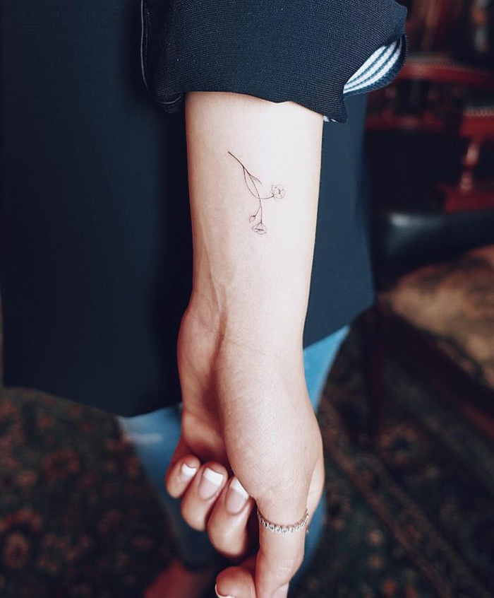 Quel tatouage fleur de frangipanier tatoo ephemere mini