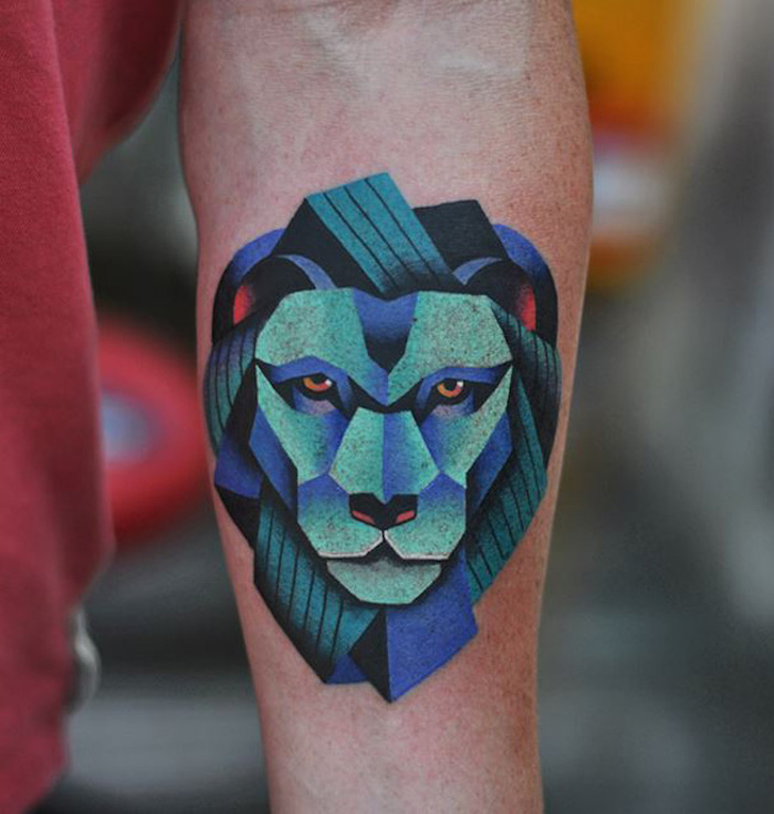 tribal avant bras homme tatouage bras tete de mort loup geometrie couleurs aquarelle