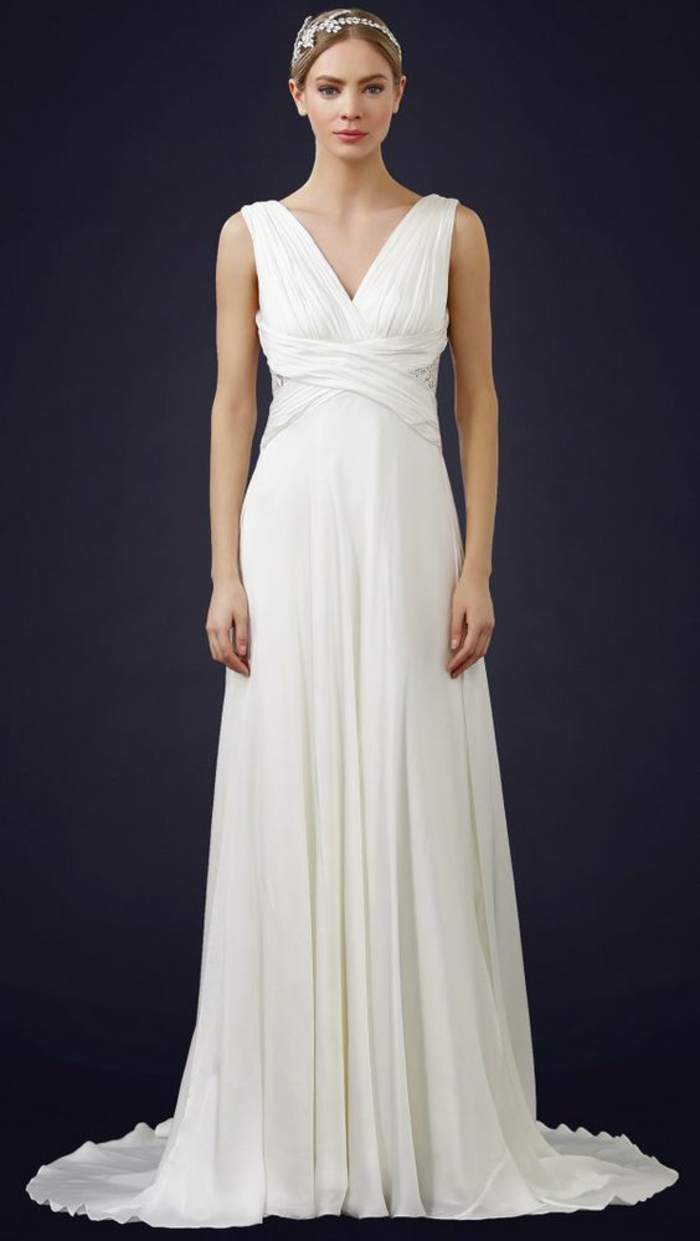silhouette sublime et gracieuse, une robe de mariée grecque à taille empire et bustier croisé