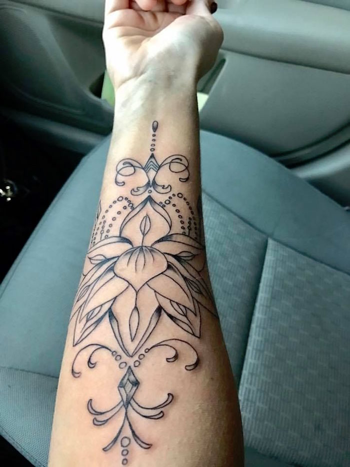 tatouage fleur de lotus prix horloge mandala homme