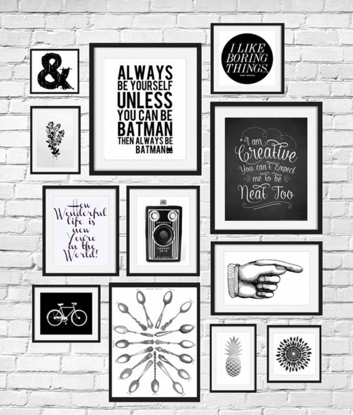 deco mur, cadre rectangulaire, photo blanc et noir, dessin vélo, citation inspirante, murs en briques