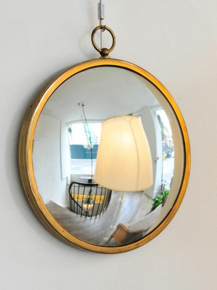 miroir sorcière au cadre doré motif vieille horloge miroir barbier