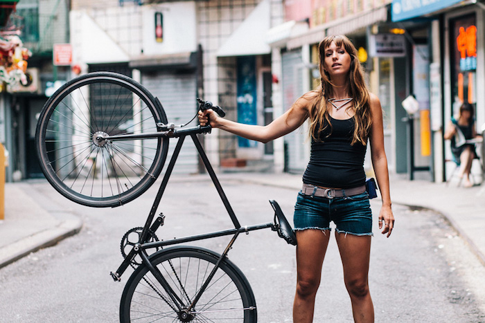 vélo femme fixie singlespeed noir frein vitesse cadre noir hipster