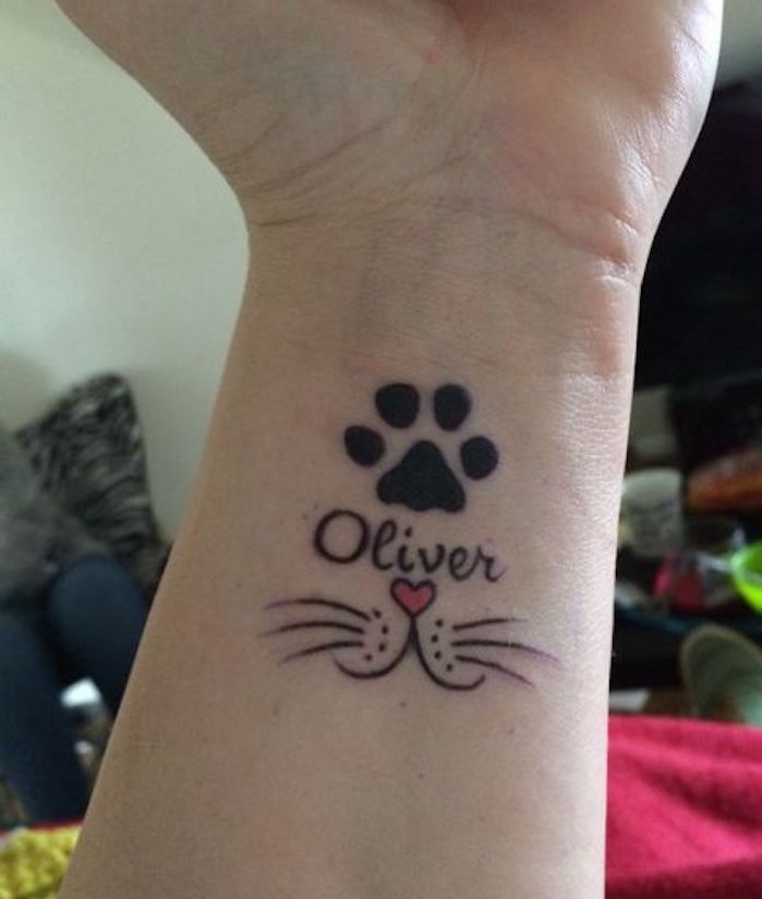 tatouage patte de chat tattoo tete poignet tatouages femme animal