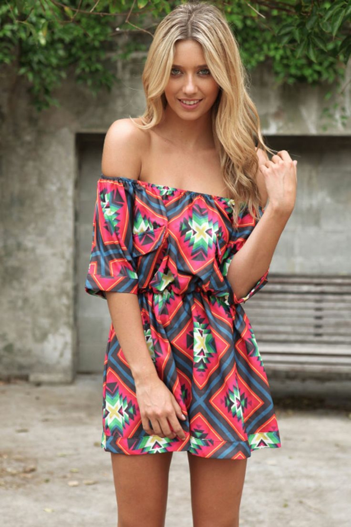 robe tunique imprimé ethnique à col bardot pour un maximum de légèreté en été