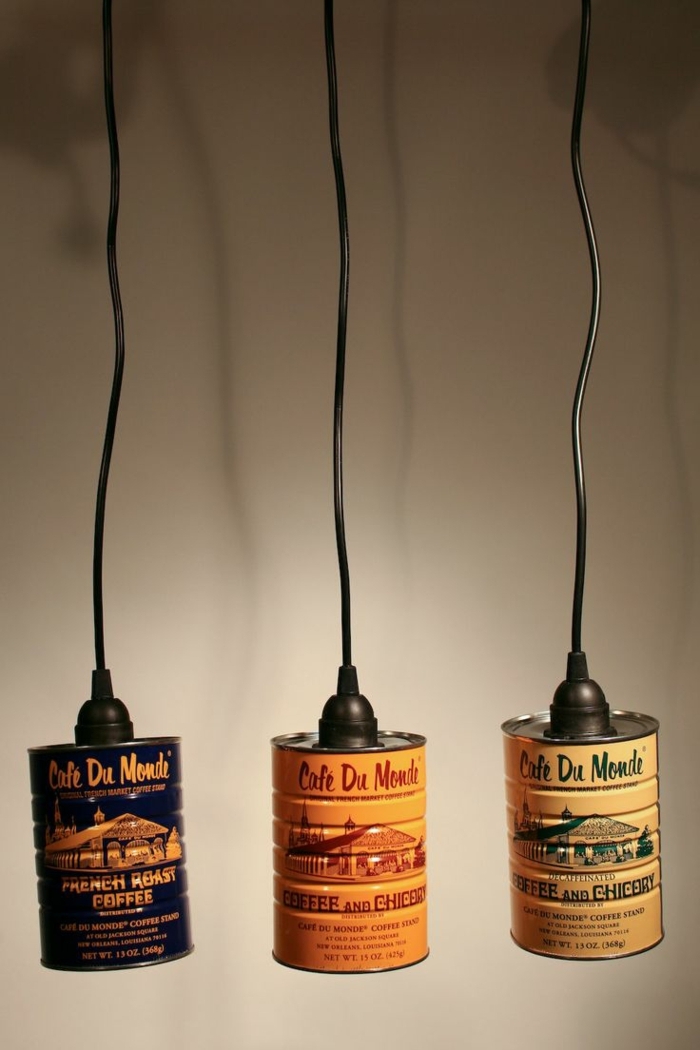 suspension originale fabriquée à partir de boite de conserve vintage, trois luminaires customisés, style industriel