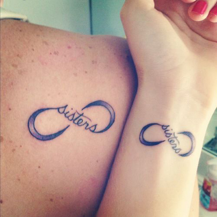 tatouage amour eternel soeurs tattoo épaule poignet fille sisters
