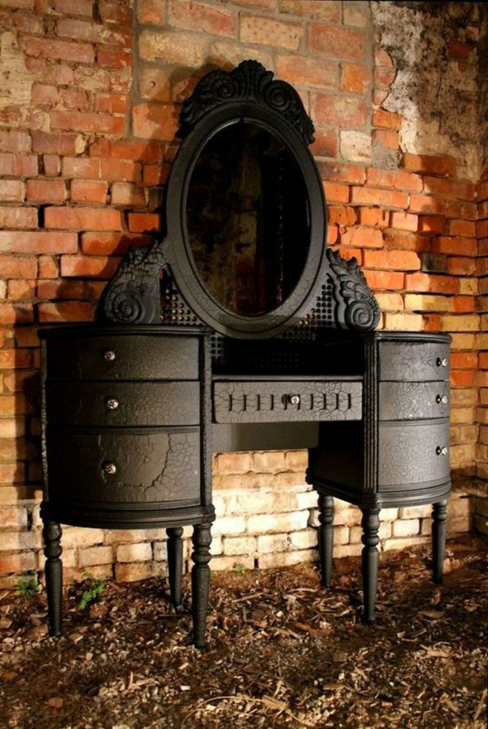 meubles baroques en noir avec miroir ovale et sept tiroirs 