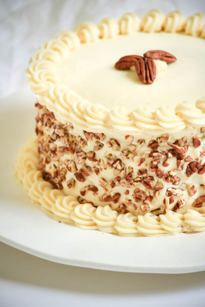 comment préparer un gâteau à l'italienne, gâteau anniversaire traditionnel au glaçage de cream cheese