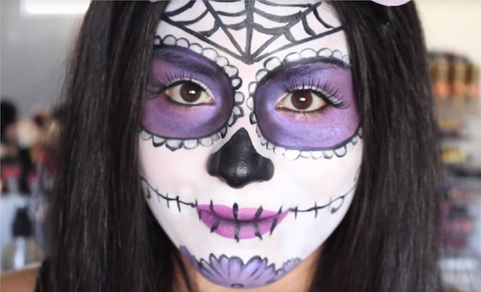 maquillage tête de mort mexicaine femme couleurs jour des morts candy skull