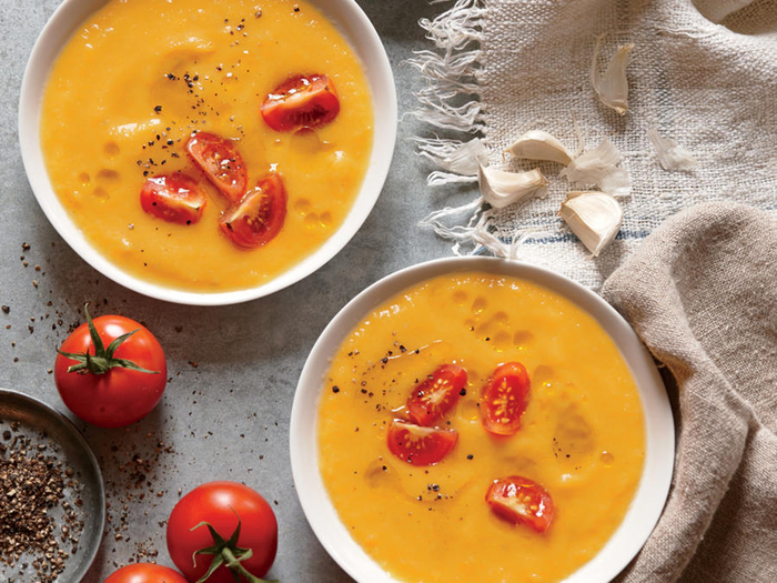 recette de velouté de tomates jaunes, soupe froide façon gaspacho jaune