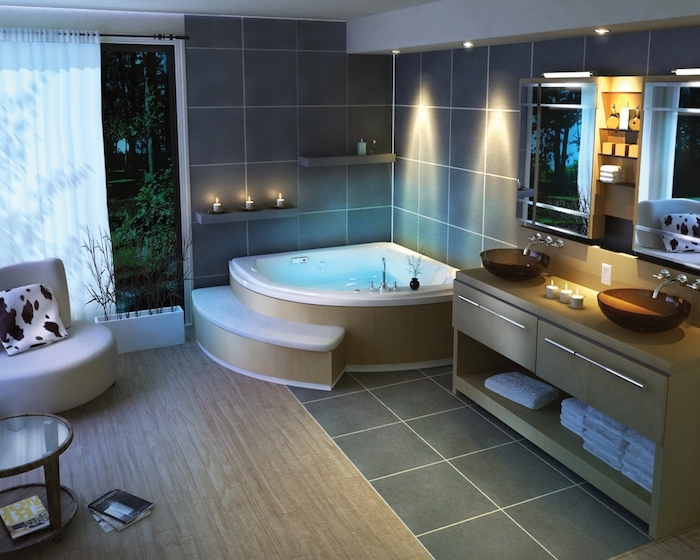 salle de bain moderne, dallage gris foncé, fauteuil blanc, coussin motifs animaux, serviette blanche