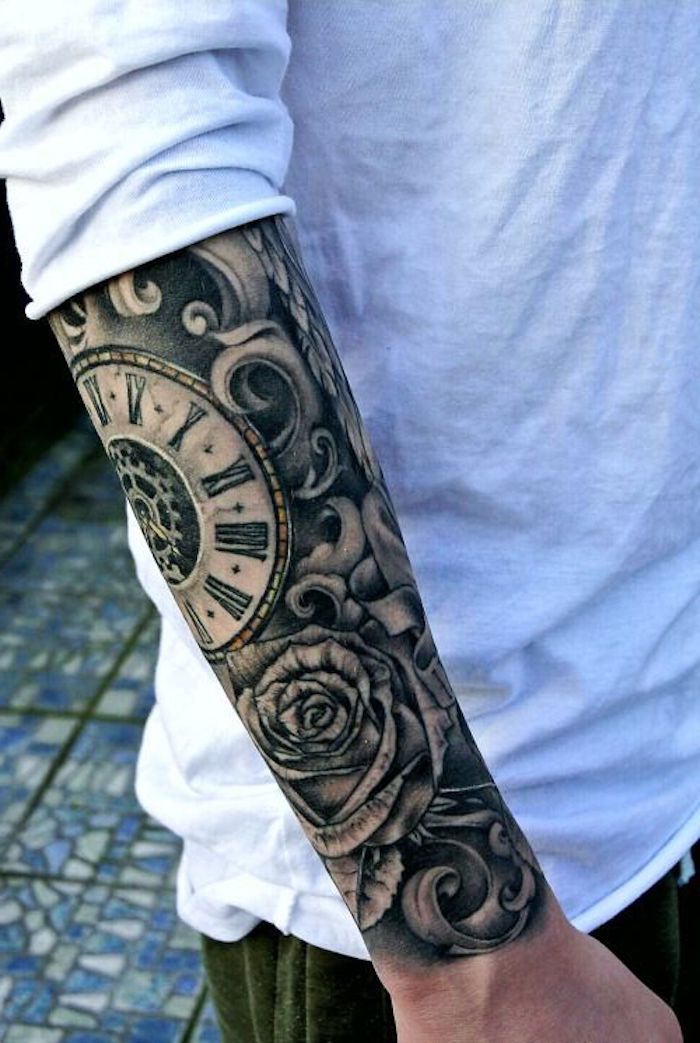 les plus beaux tatouages, t-shirt blanc, design tattoo, tatouage homme, idée comment choisir son tatouage