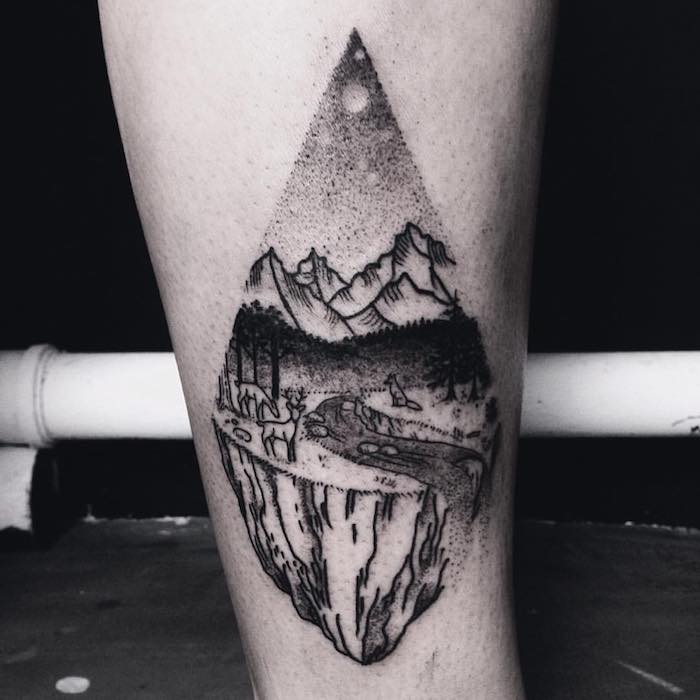 les plus beaux tatouages, design paysage, photo blanc et noir, tatouage sur les jambes, tattoo montagne