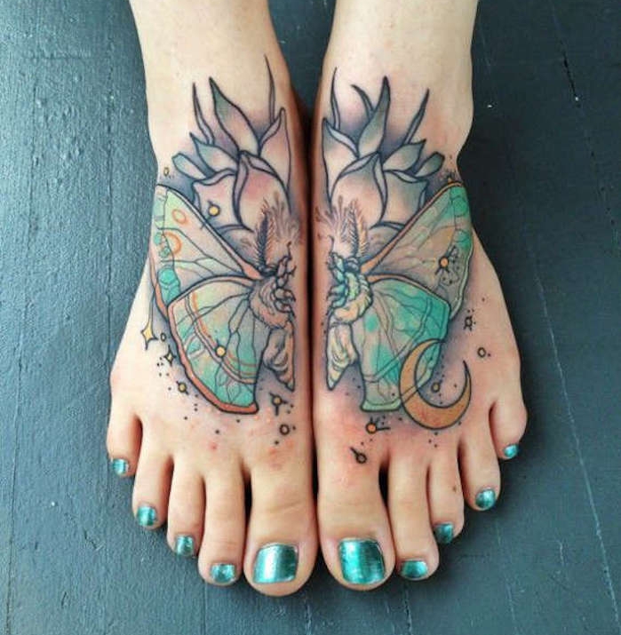 tatouage au pied femme complémentaire paillon couleurs