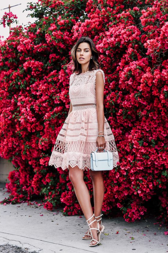 Adorable tenue classe pour femme stylée cool idée comment s habiller robe deux pièces dentelle rose