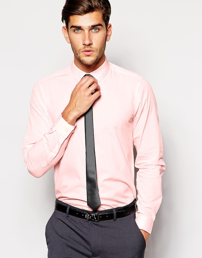 chemise homme de marque luxe rose clair avec costume