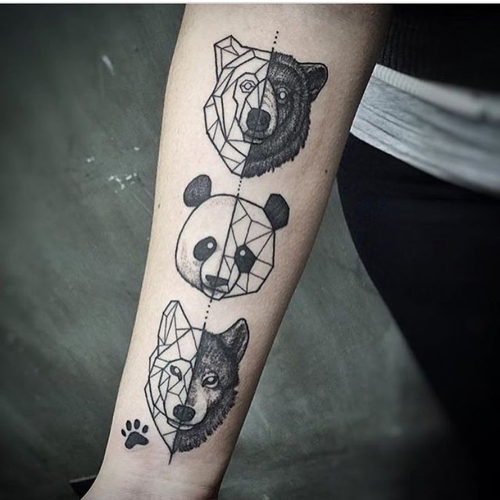 un tatouage avant bras animalier composé de têtes de loup, panda et loup géométriques