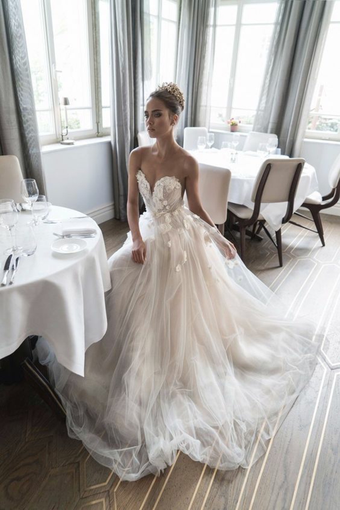 Magnifique robe mariée bohème robe de mariée haute couture swan lake