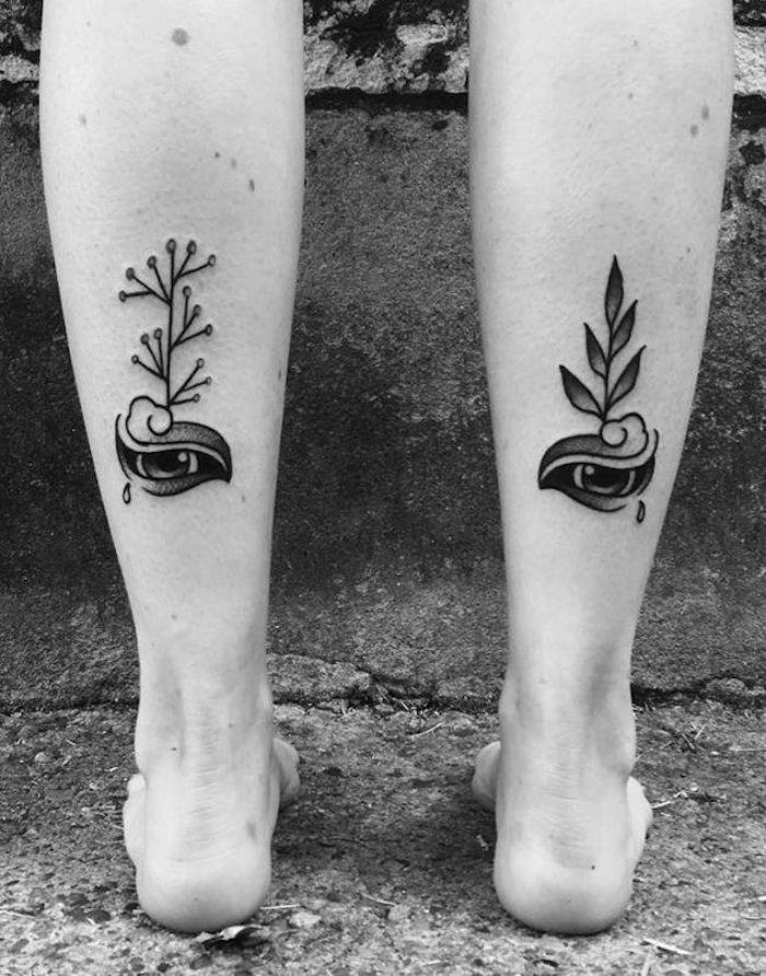 tatouage mollet femme modele tattoo yeux mollets jambes