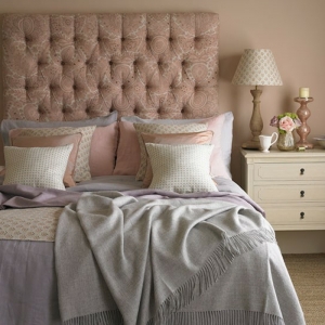 Comment décorer une chambre rose et gris - mille idées pour créer un intérieur doux et apaisant
