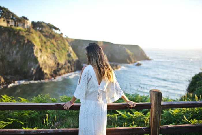 Pantalon hippie femme friperie grande taille en ligne robe blanche tenue de voyage