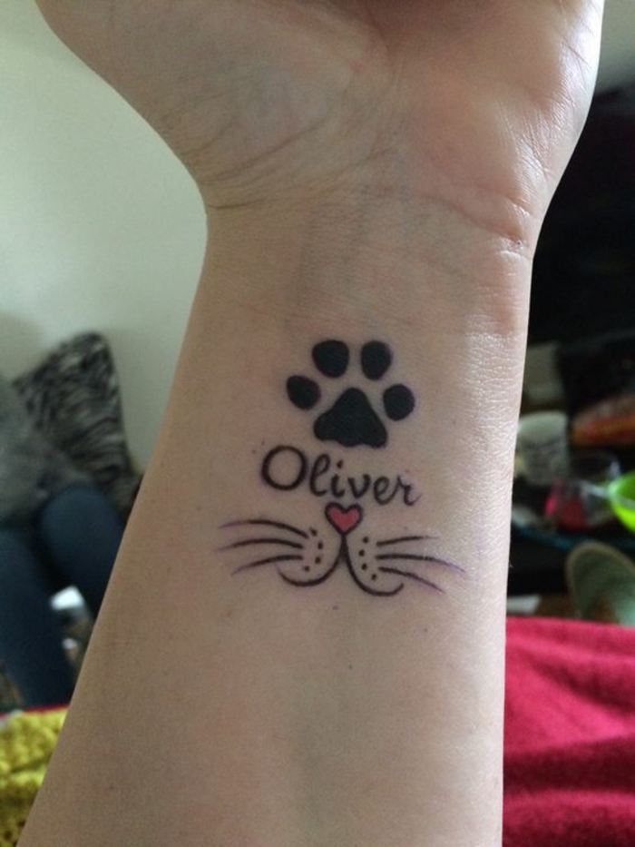 tatouage chat, tatouages en honneur de ses animaux domestiques
