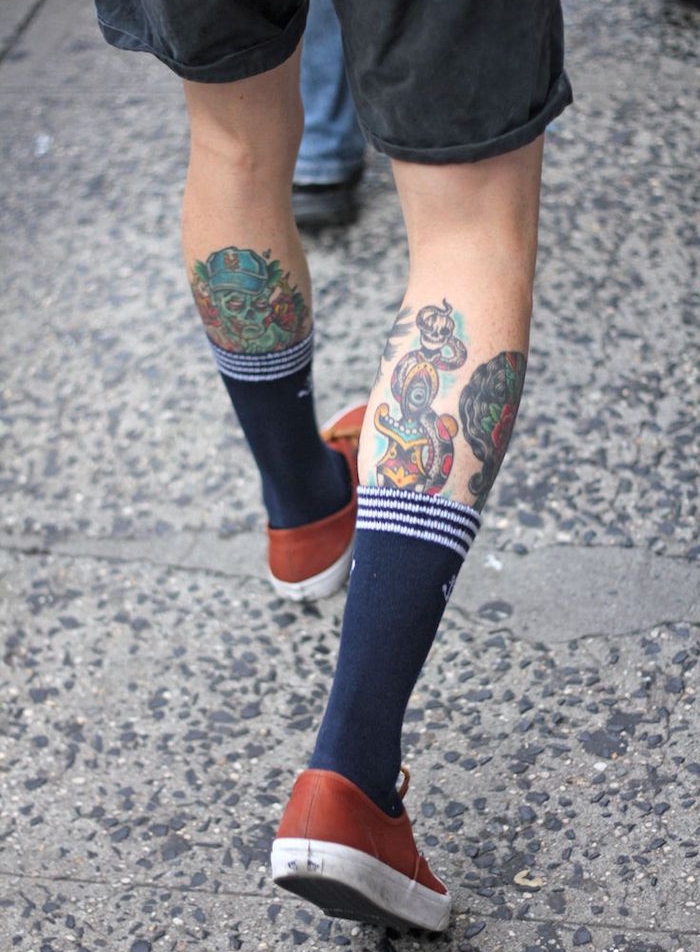tatouage mollet homme deux jambes modele tattoo mollets hipster