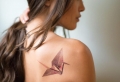 L’esthétique géométrique du tatouage origami en 70 photos