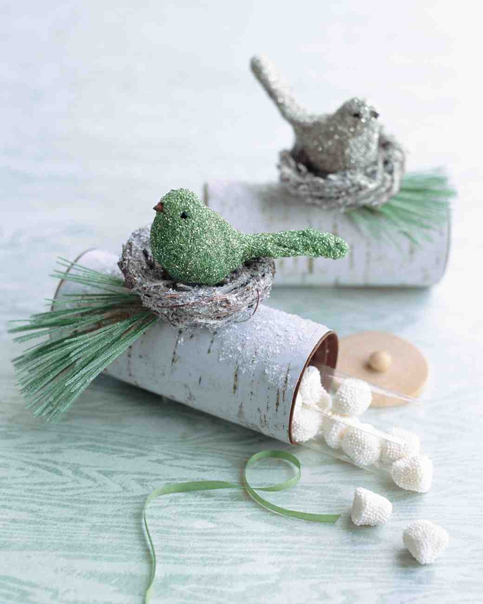 astuce bricolage pour transformer un rouleau papier toilette vide en jolie boîte à dragées motif bouleau avec nid d oiseau