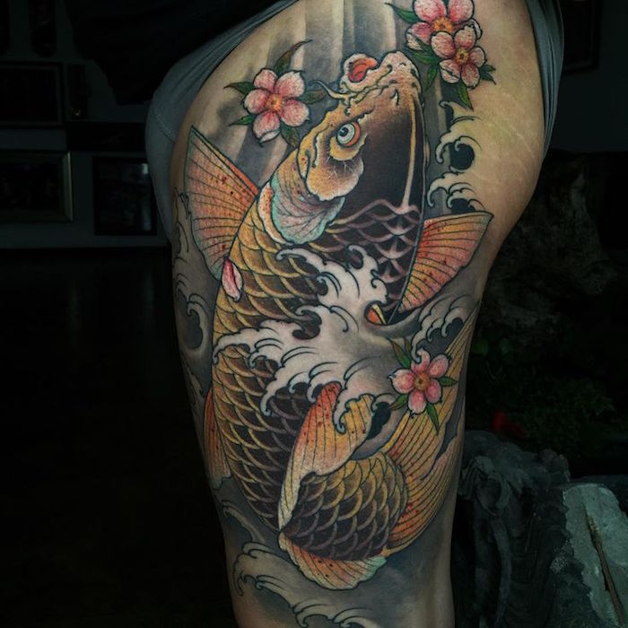 tattoo carpe koi cuisse femme tatouage homme poisson symboles japon
