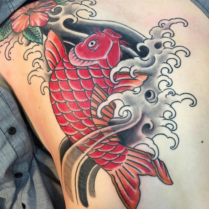 carpe koi tattoo poisson rouge dos entier japonais