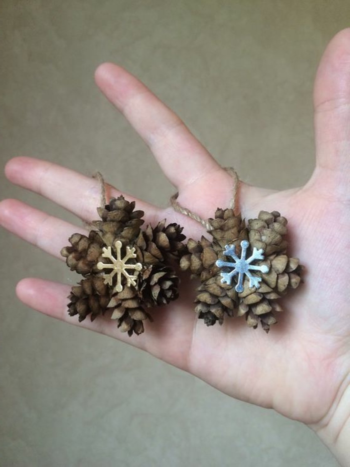 deco noel a fabriquer, flocons de neige originaux avec des cones de pin