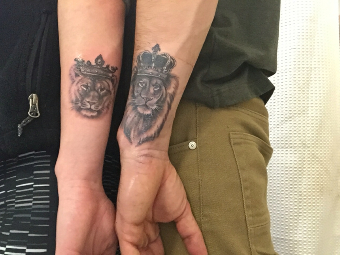 Signe du zodiaque lion signe astro lion zodiaque tatouage simple lionne tatouage et lion pour elle et lui