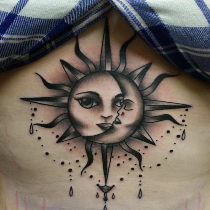 tatouage lune et soleil, joli tattoo noir, lune et soleil personnifiés, le soleil qui veille et la lune qui dort