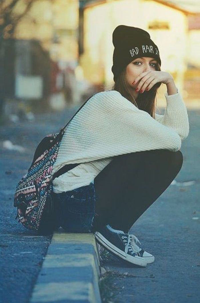 tenue femme skate hipster long board habits tendance short legging bonnet