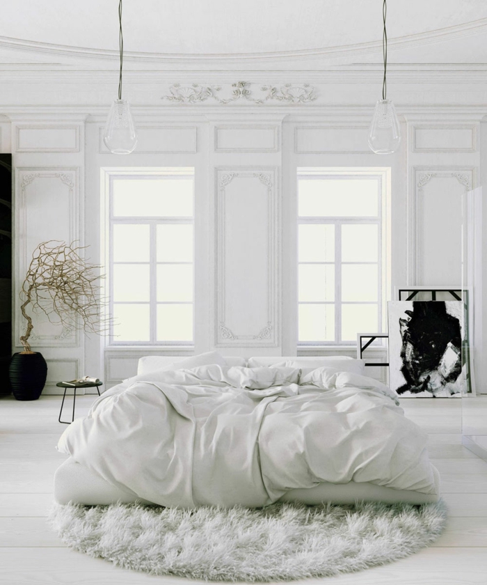 idee deco chambre peinture chambre adulte pièce en style classique entièrement en blanc avec des frises au plafond 