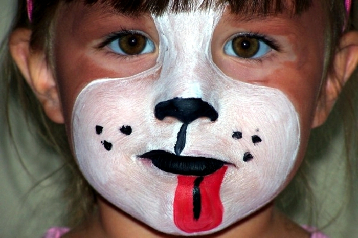 maquillage carnaval, petit garçon avec tête de chien, maquillage facile et amusant