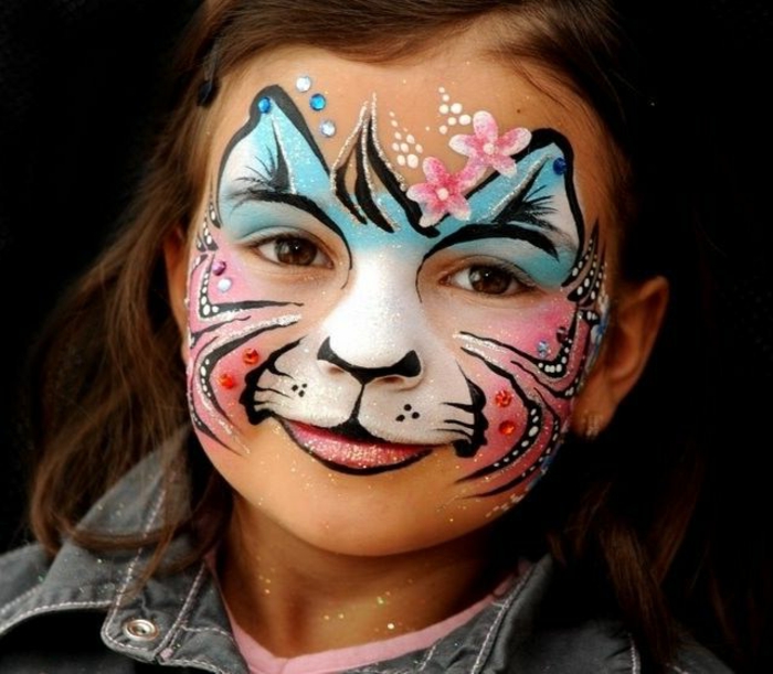 Coloriage Maquillage Pour Fille