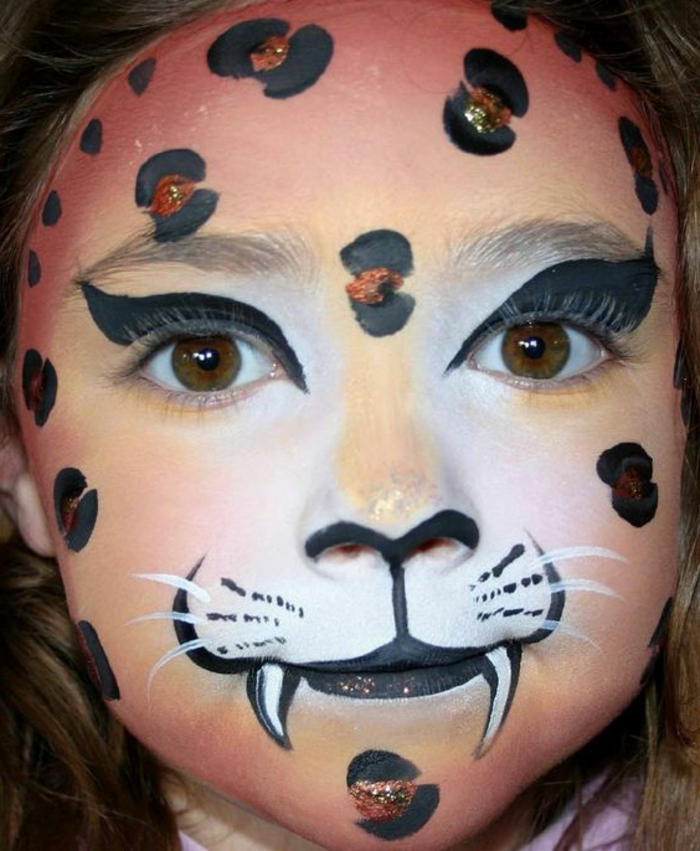 peinture visage, léopard vampire, maquillage créatif avec peintures pour visage