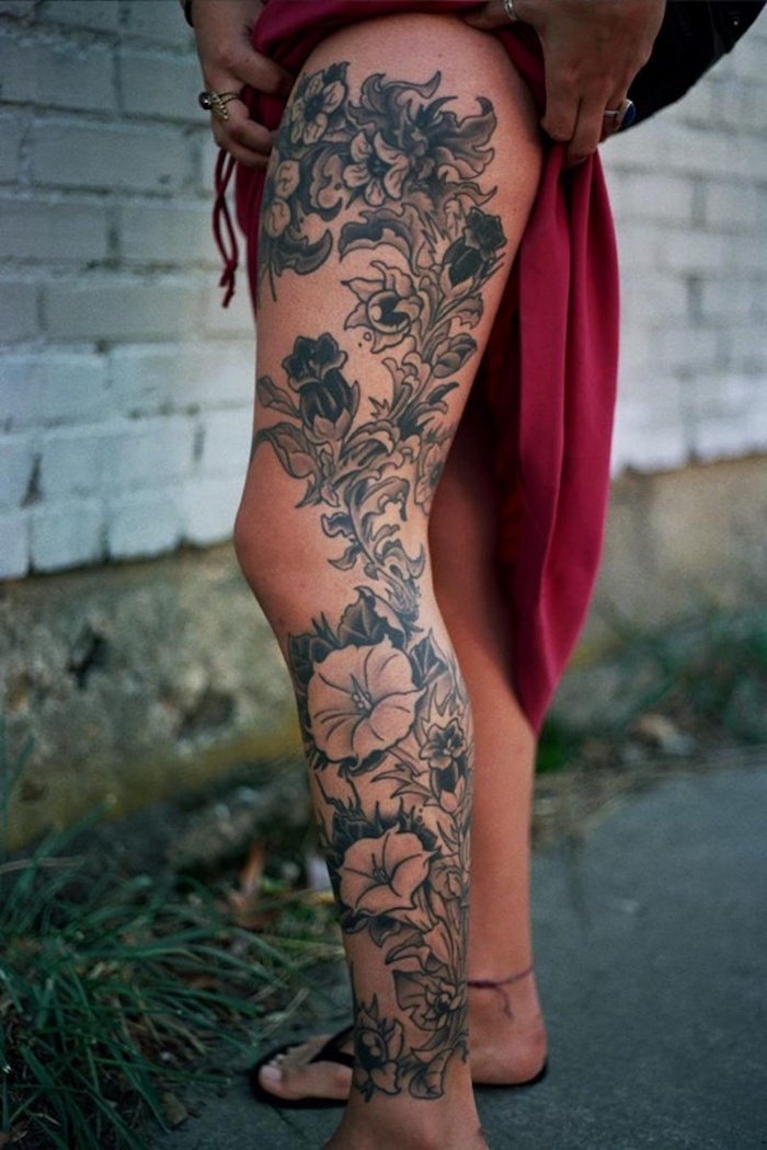 tatouage fleurs sur la jambe tattoo roses cuisse