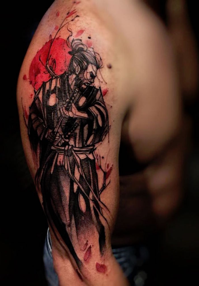 tatouage bras japonais dessin samourai sur le bras