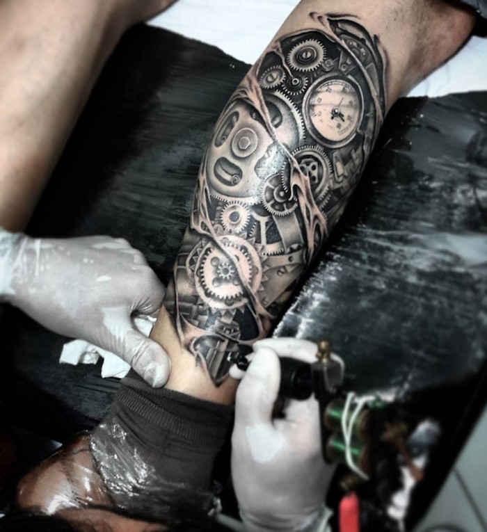 idée photo tatouage homme mollet mécanique horloge 3D