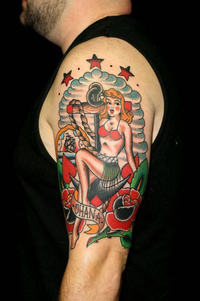 idée modele tatouage pin up sur bras homme