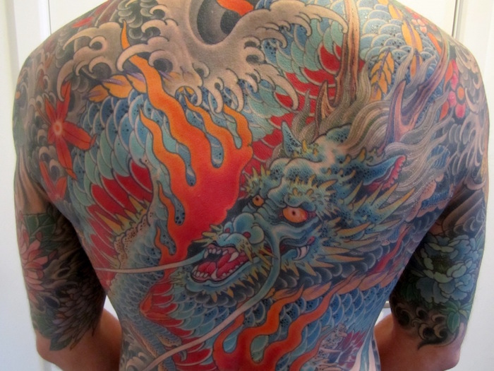 tatouage dragon dos japonais couleurs intégral