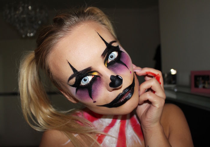 maquillage yeux de clown femme pour halloween