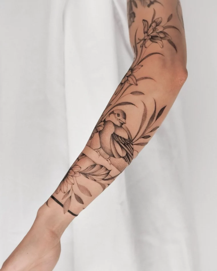 oiseau dessin bracelet fleurs petales tatouage manchette femme discret